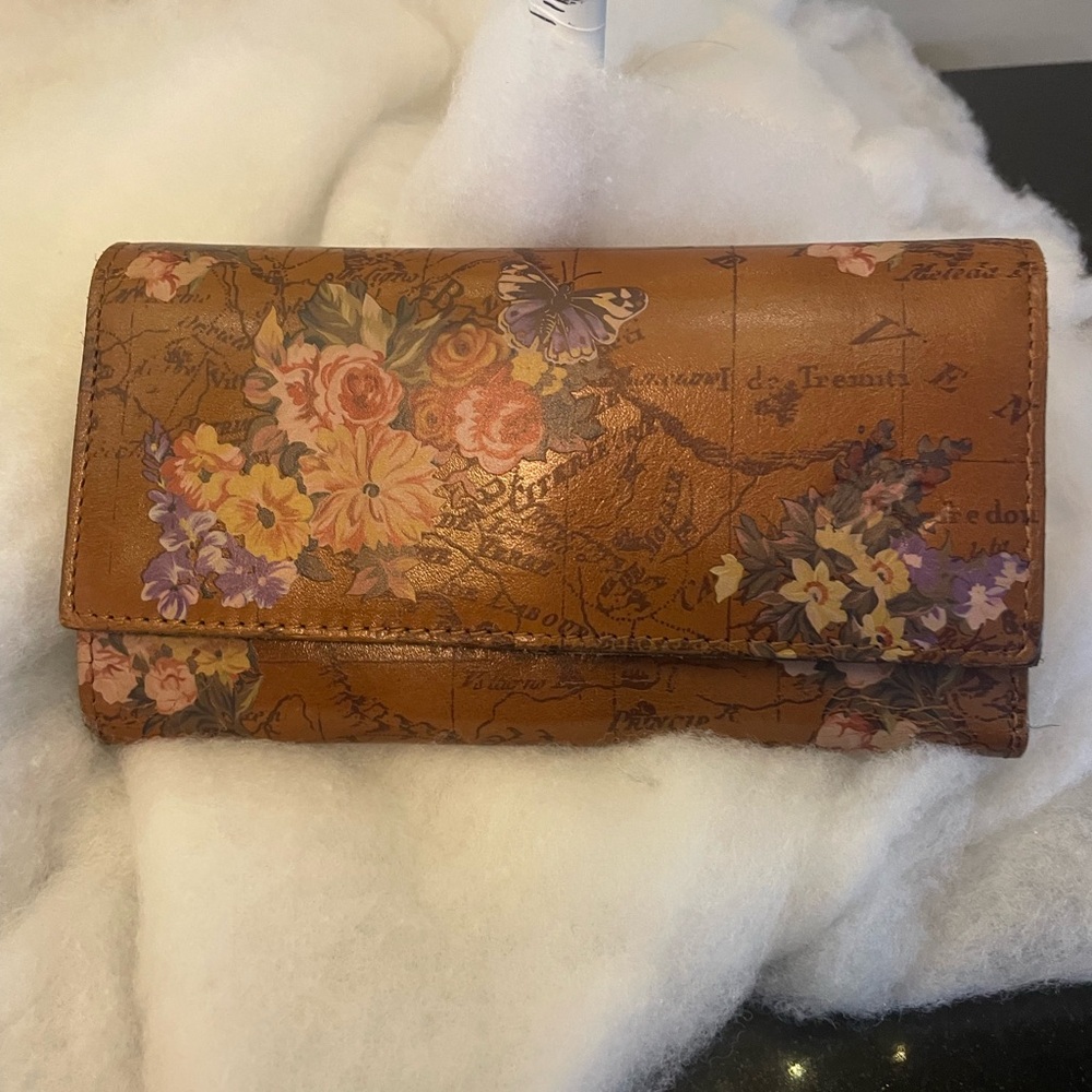 Patricia Nash Wallet
